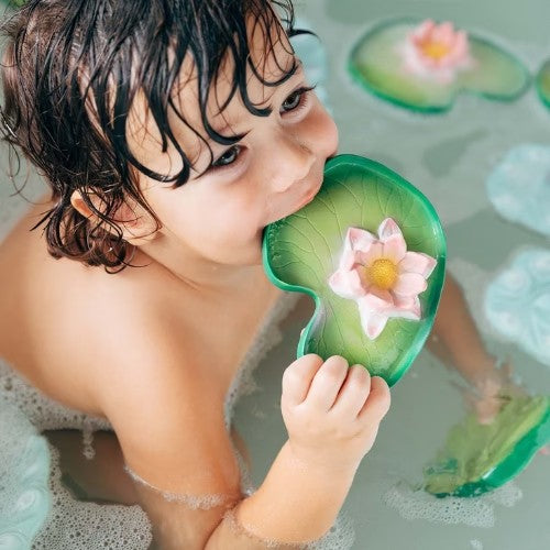 Floaties - Water Lily - Oli and Carol
